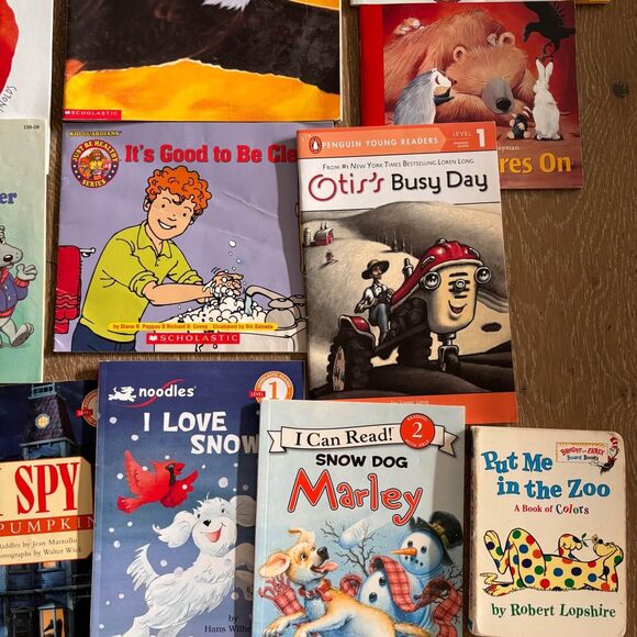 Huge Lot of 28 Scholastic Early Reading Elementary Easy Chapter Books - Picture 6 of 7